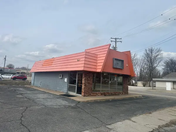 402 S Jefferson ST, Webb City, MO 64870