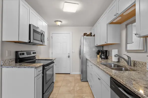 180 Grace Chapel Rd #338, Blue Eye, MO 65611