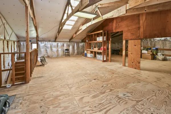 491 Sparrowhawk RD, Fordland, MO 65652