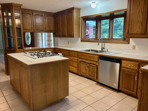 795 Lenape RD, Billings, MO 65610