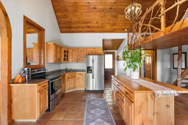 340 Mcnatt RD, Neosho, MO 64850