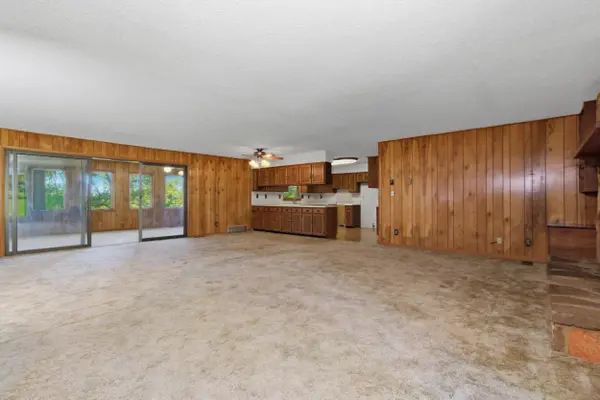 15556 Slab Spring DR, Licking, MO 65542