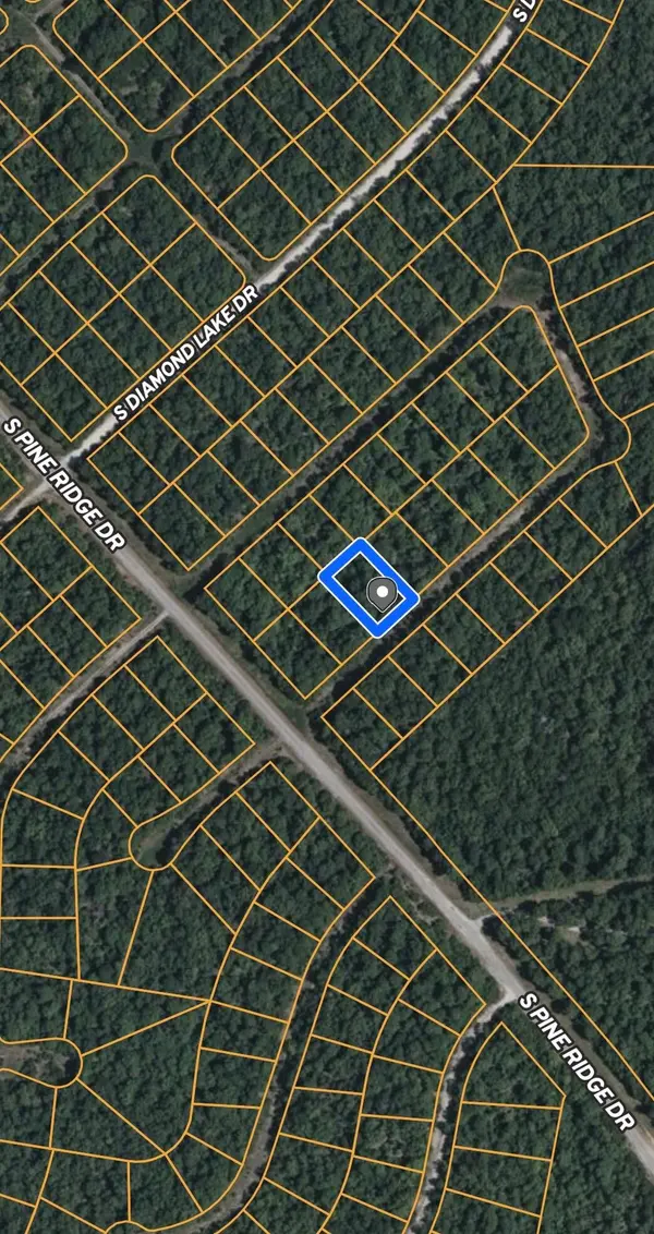 1709 Roosevelt LN, Horseshoe Bend, AR 72512