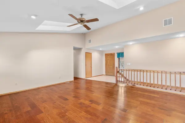 3443 S Bellhurst AVE, Springfield, MO 65804