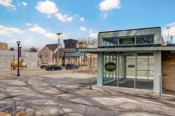 532 E Walnut ST, Springfield, MO 65806
