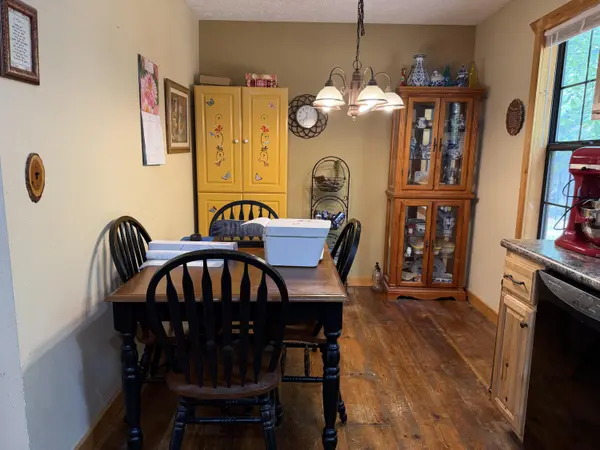 45 Thistle LN, Kimberling City, MO 65686