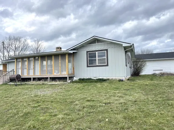 23537 Farm Road 2080, Aurora, MO 65605