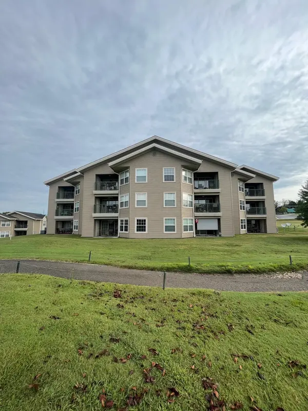 110 W Rockford DR, Branson, MO 65616