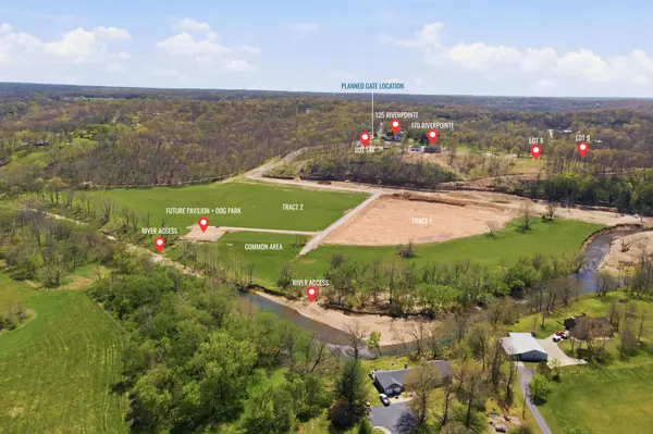 125 Riverpointe View, Ozark, MO 65721