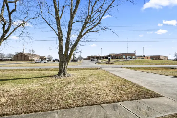 1308 S Park ST, El Dorado Springs, MO 64744
