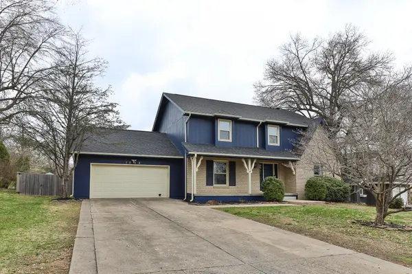 1315 S Oak Run PL, Springfield, MO 65809