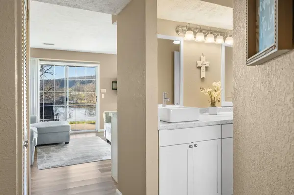 4 Memory LN #3, Branson, MO 65616