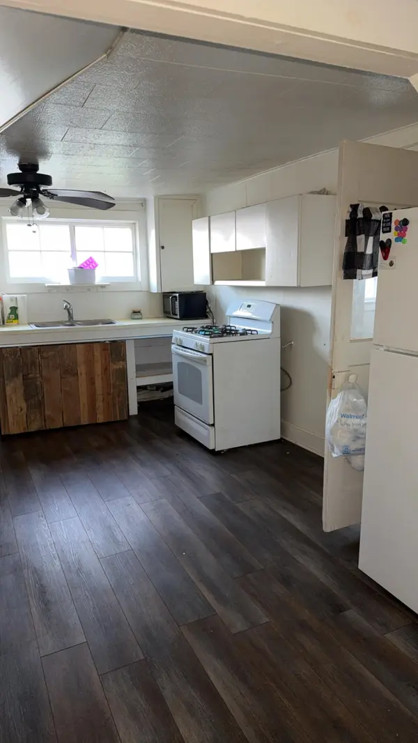 519 W Leyda AVE, West Plains, MO 65775