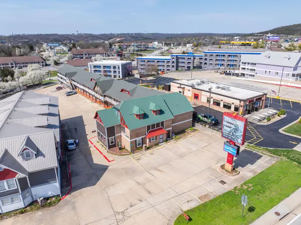 3500 W 76 Country BLVD, Branson, MO 65616