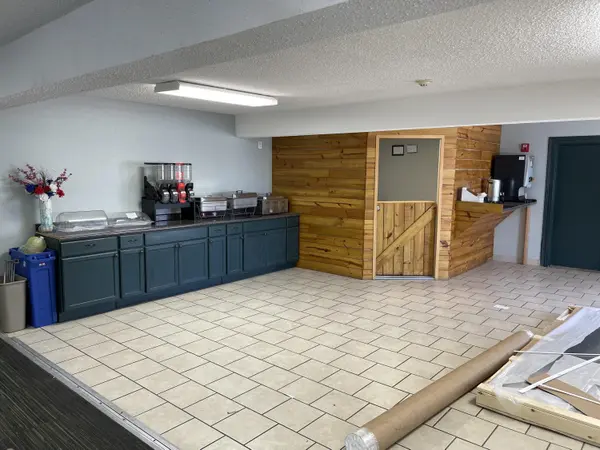 3033 Shepherd Of The Hills EXPY, Branson, MO 65616