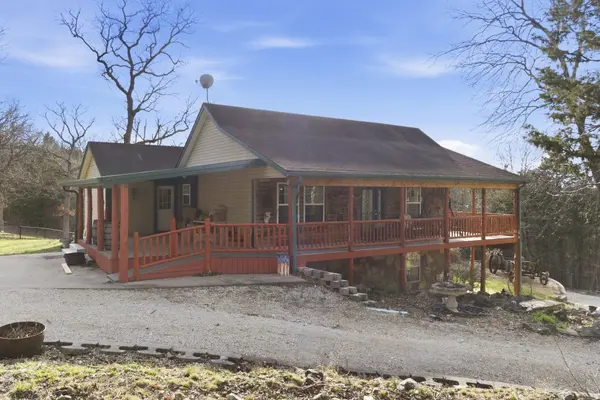 25998 County Road 262, Hermitage, MO 65668