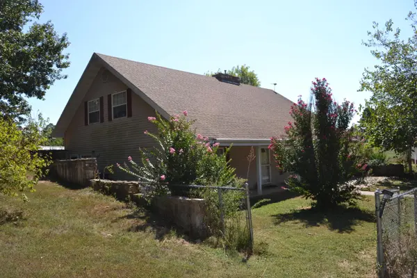 33202 E St Highway 14 HWY, Ava, MO 65608