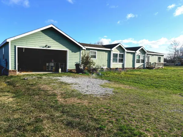 61956 E 265 LN, Grove, OK 74344