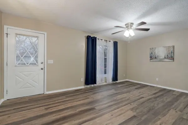 2516 W Blackburn DR, Springfield, MO 65807
