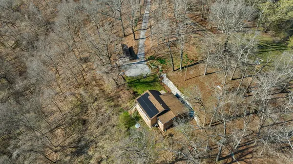 300 Summit LN, Noel, MO 64854