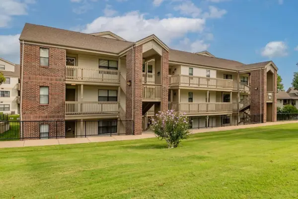 123 Bunker Ridge DR #4, Branson, MO 65616