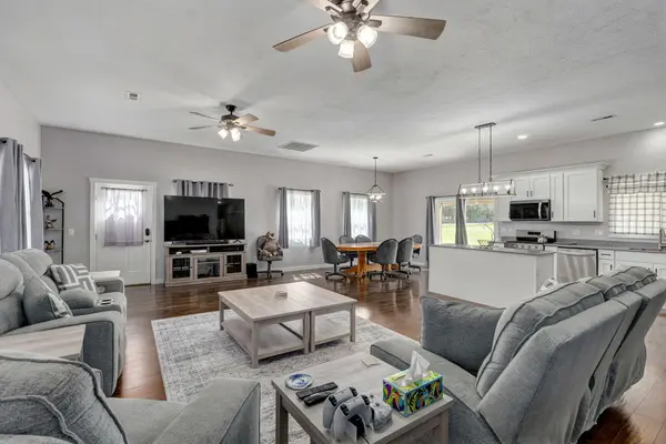 755 Highlandville RD, Highlandville, MO 65669