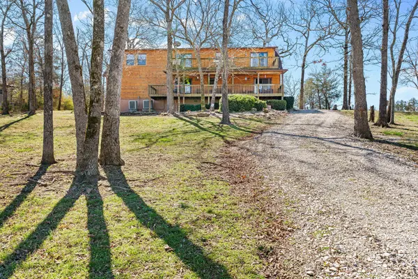 22395 Air Park DR, Golden, MO 65658
