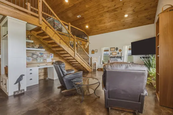 Address not disclosed, Dunnegan, MO 65640