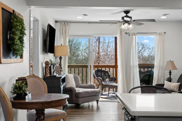 26 Sinatra CT #1, Branson West, MO 65737
