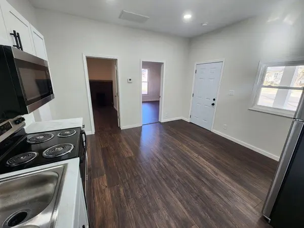 2203 N National AVE, Springfield, MO 65803