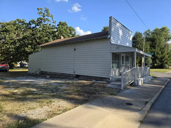 2500 N Grant AVE, Springfield, MO 65803