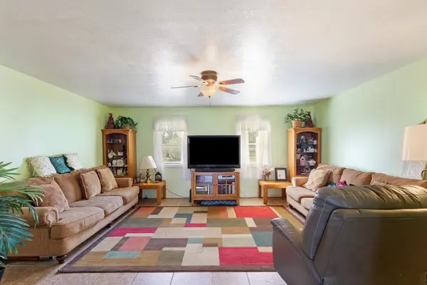 22057 State Highway 37, Cassville, MO 65625