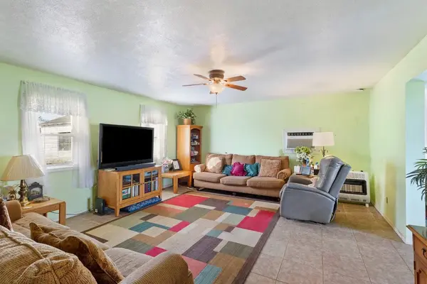 22057 State Highway 37, Cassville, MO 65625