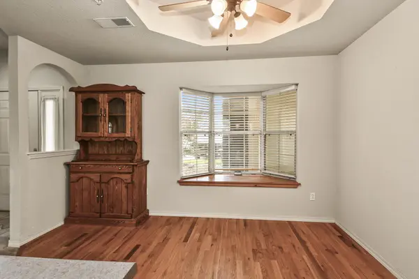 680 Emerald Pointe Drive Bld 3 Un1, Hollister, MO 65672