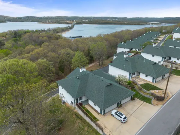 133 Point Seven RD #15, Kimberling City, MO 65686