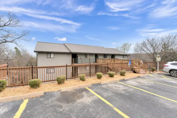 26 Sinatra CT #8, Branson West, MO 65737