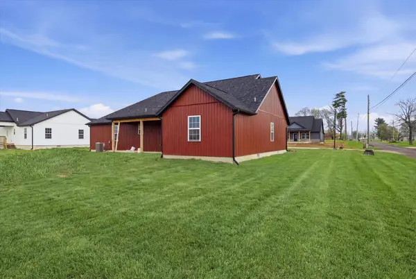 2601 Country DR, Mountain Grove, MO 65711
