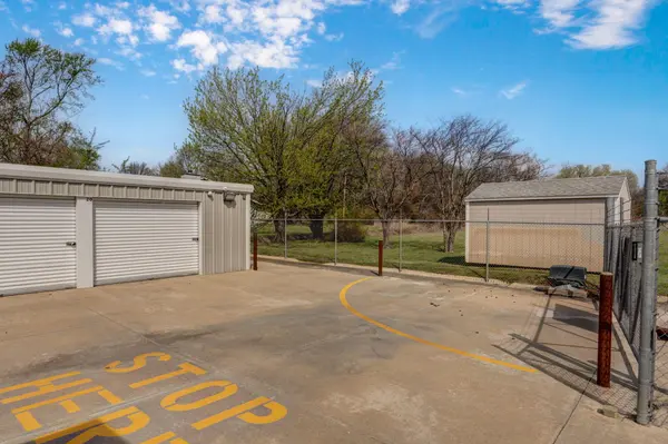 506 W Edgewood ST, Springfield, MO 65807