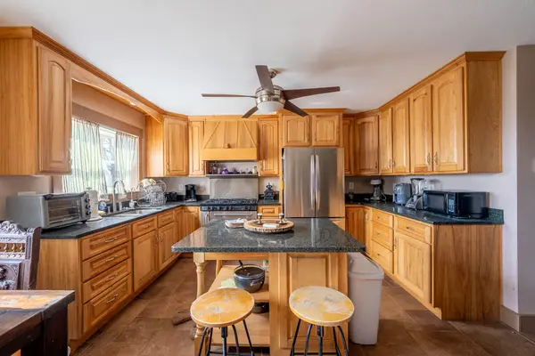 27298 State Highway 106, Eminence, MO 65466