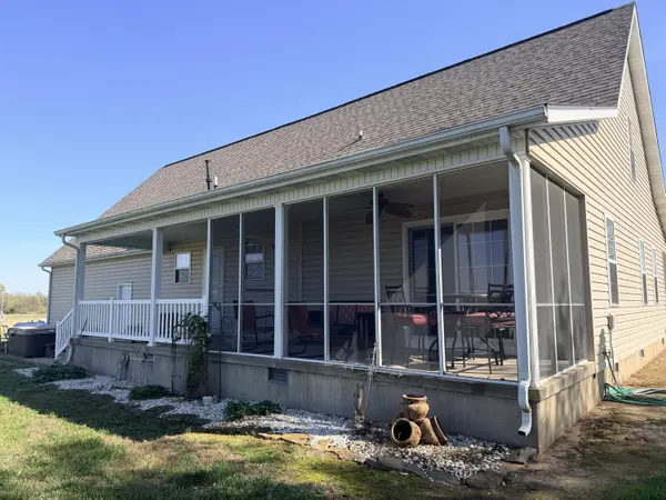 2481 Thorn RD, Golden City, MO 64748