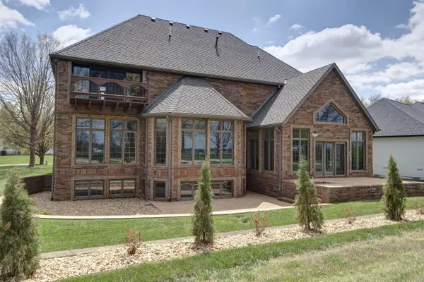 6307 S Meadowview DR, Ozark, MO 65721