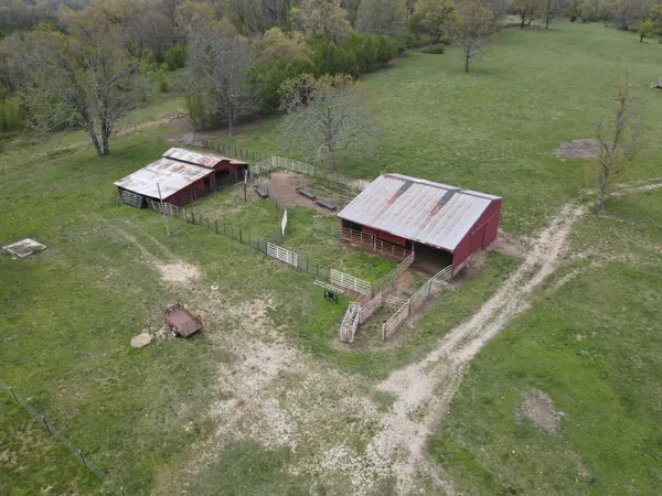000 County Road 8040, West Plains, MO 65775