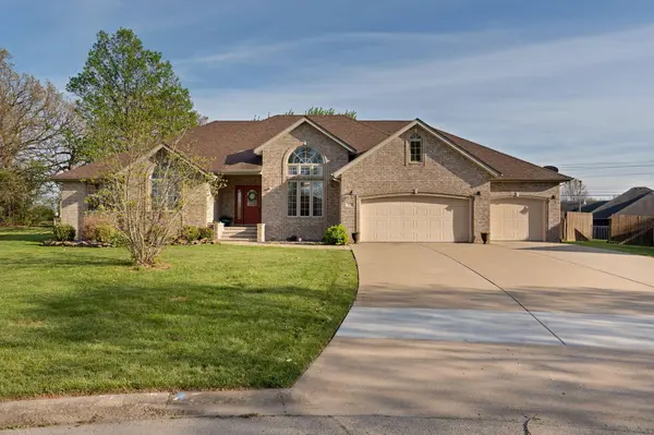 4976 S Eldon AVE, Springfield, MO 65810