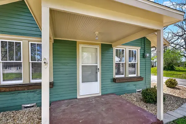 310 W Lawrence ST, Marionville, MO 65705