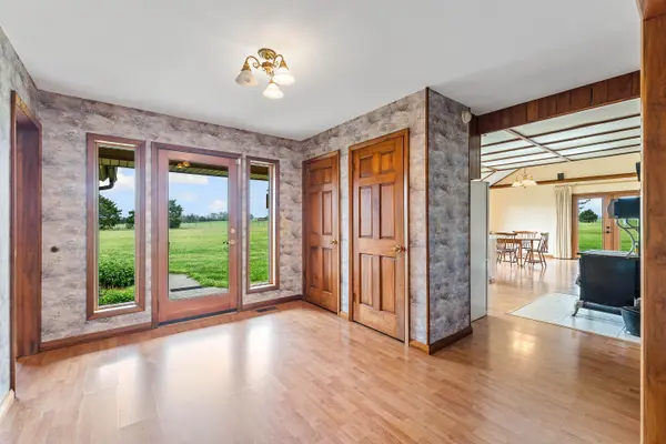 13258 Raccoon RD, Granby, MO 64844