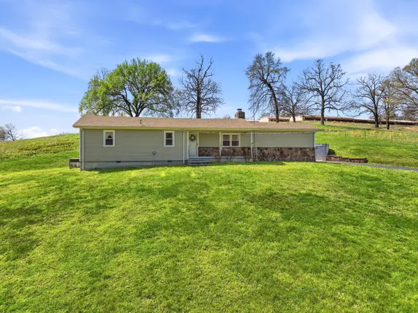 577 Mcnatt Road, Neosho, MO 64850