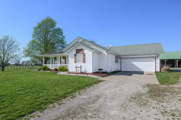 9031 Lawrence 1170, Mt Vernon, MO 65712