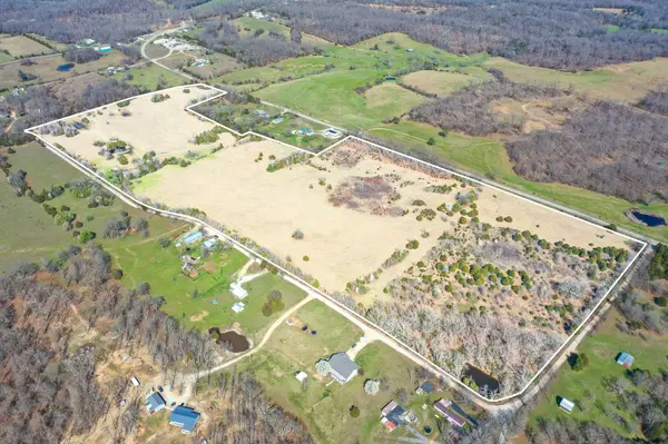 6738 County Road 429, Ava, MO 65608