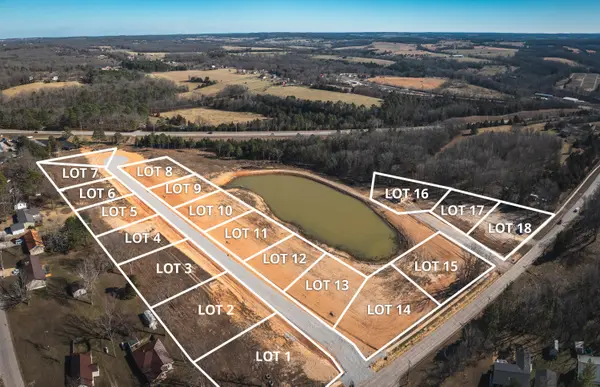 100 Rawdon Tarn RD, Houston, MO 65483