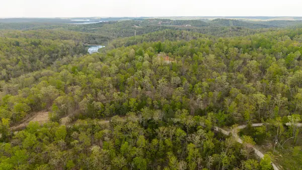 000 Fife LN, Mountain Home, AR 72653